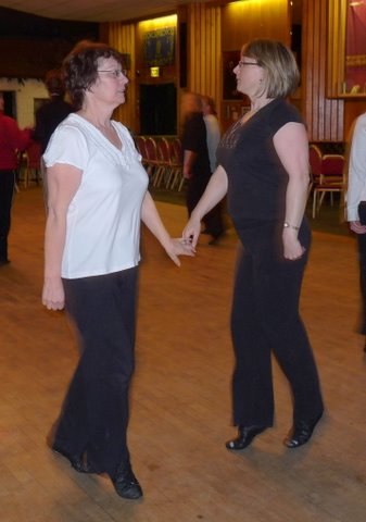 Claddagh - weekly Irish dance practice